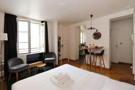 302 - Sejournez Dans Un Studio De Charme A Paris 5 - Flat-Guest Екстериор снимка